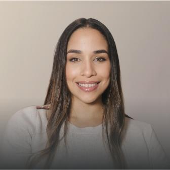 experta seo en productos financieros yohana-bortolussi