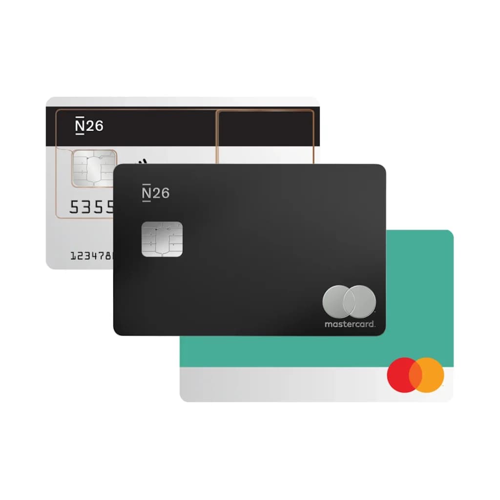 3 diferentes tarjetas de color gris verde y negro