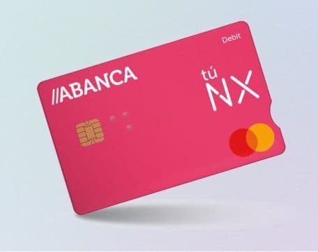 tarjeta abanca de color rosado con su logo