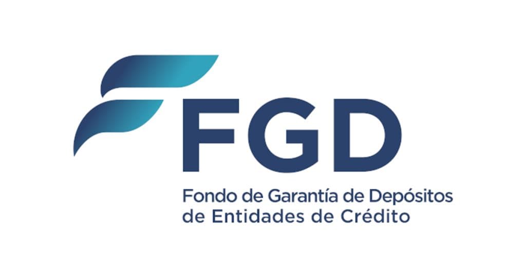 logo del fondo de garantias de depositos, con letras azul oscuro e isologo en esquina superior izquierda de color azul degradado